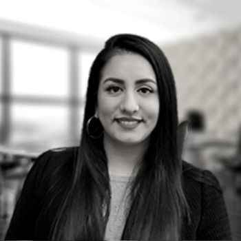Fiorella Monteza- Senior Associate at Manay CPA